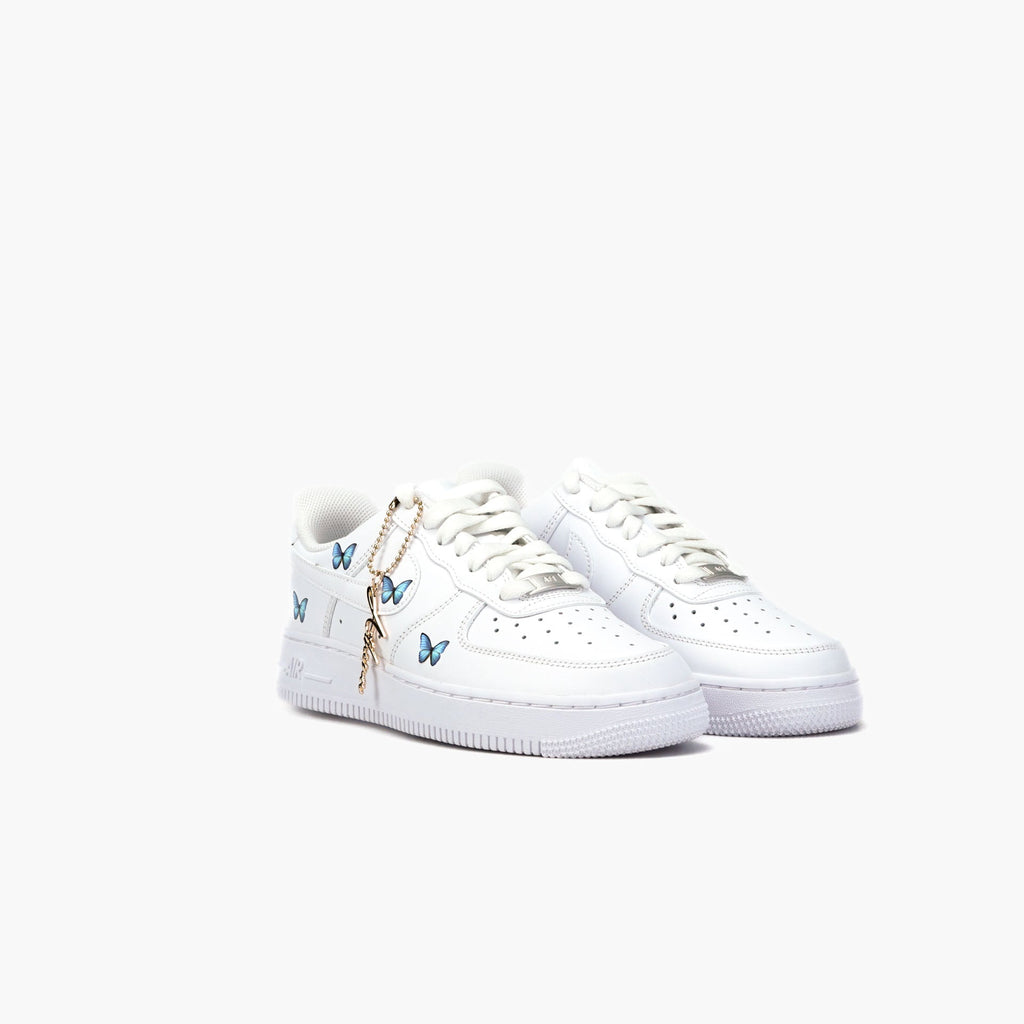 Custom Sneaker Nike AIR Force 1 Custom Sneaker Schmetterling Butterfly Blau klein Handgemachte Schuhe von Athena