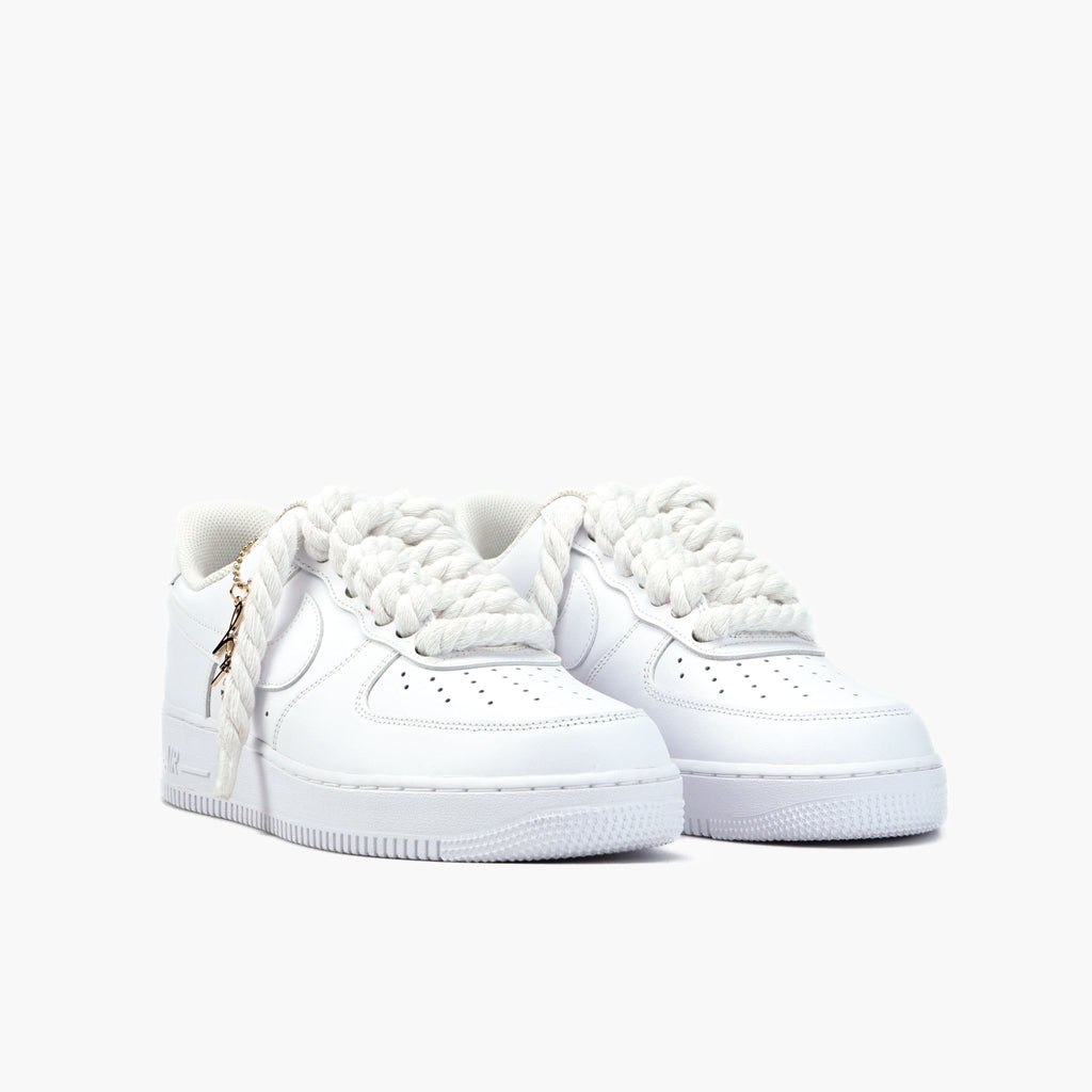 Custom Sneaker Nike AIR Force 1 Custom Sneaker Seil Schnürsenkel Dunkel Weiß Handgemachte Schuhe von Athena