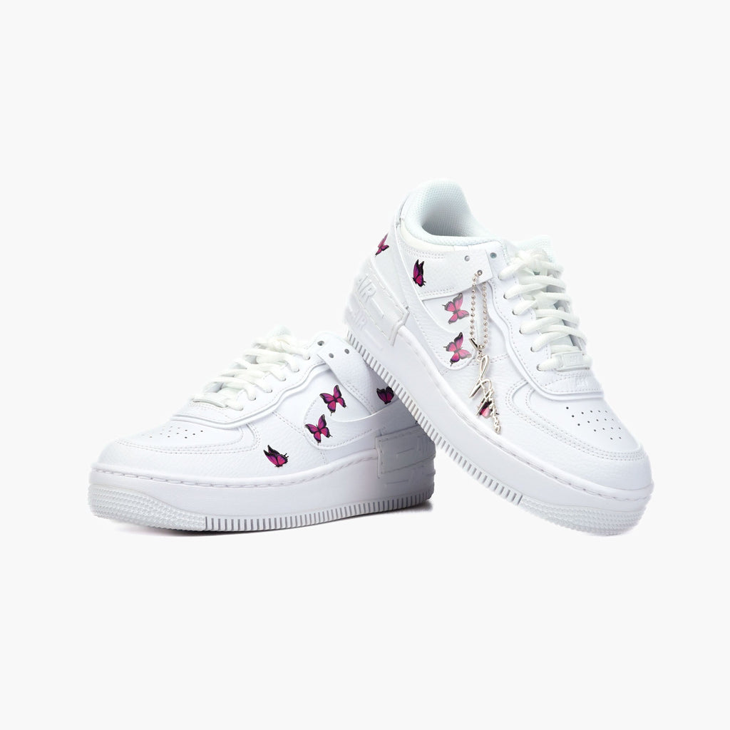 Custom Sneaker Nike AIR Force 1 Custom Sneaker Shadow 1 Schmetterling Butterfly Pink klein Handgemachte Schuhe von Athena