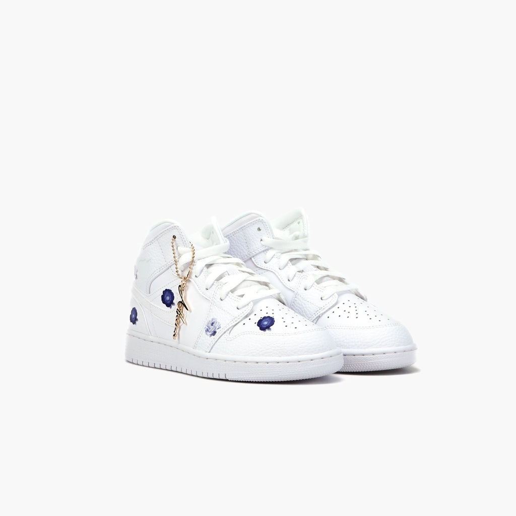 Custom Sneaker Nike Air Jordan 1 high Custom Sneaker Blumen Rosen Blau Weiß Handgemachte Schuhe von Athena
