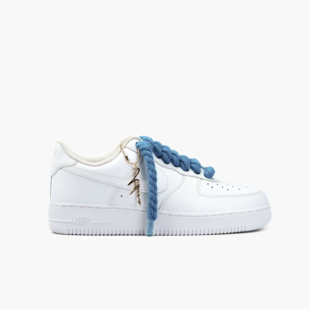 Custom Sneaker Nike Dicke Schnürsenkel blau Baumwollseil für Sneaker 8mm Rope Laces zum Selber machen. Handgemachte Schuhe von Athena