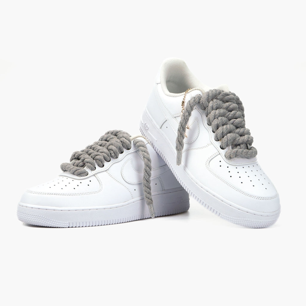 Custom Sneaker Nike Dicke Schnürsenkel Grau Baumwollseil für Sneaker 8mm Rope Laces zum Selber machen. Handgemachte Schuhe von Athena