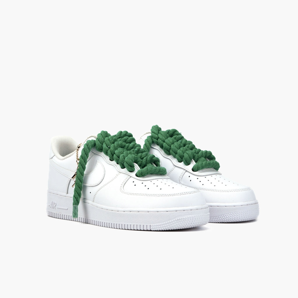 Custom Sneaker Nike Dicke Schnürsenkel grün Baumwollseil für Sneaker 8mm Rope Laces zum Selber machen. Handgemachte Schuhe von Athena