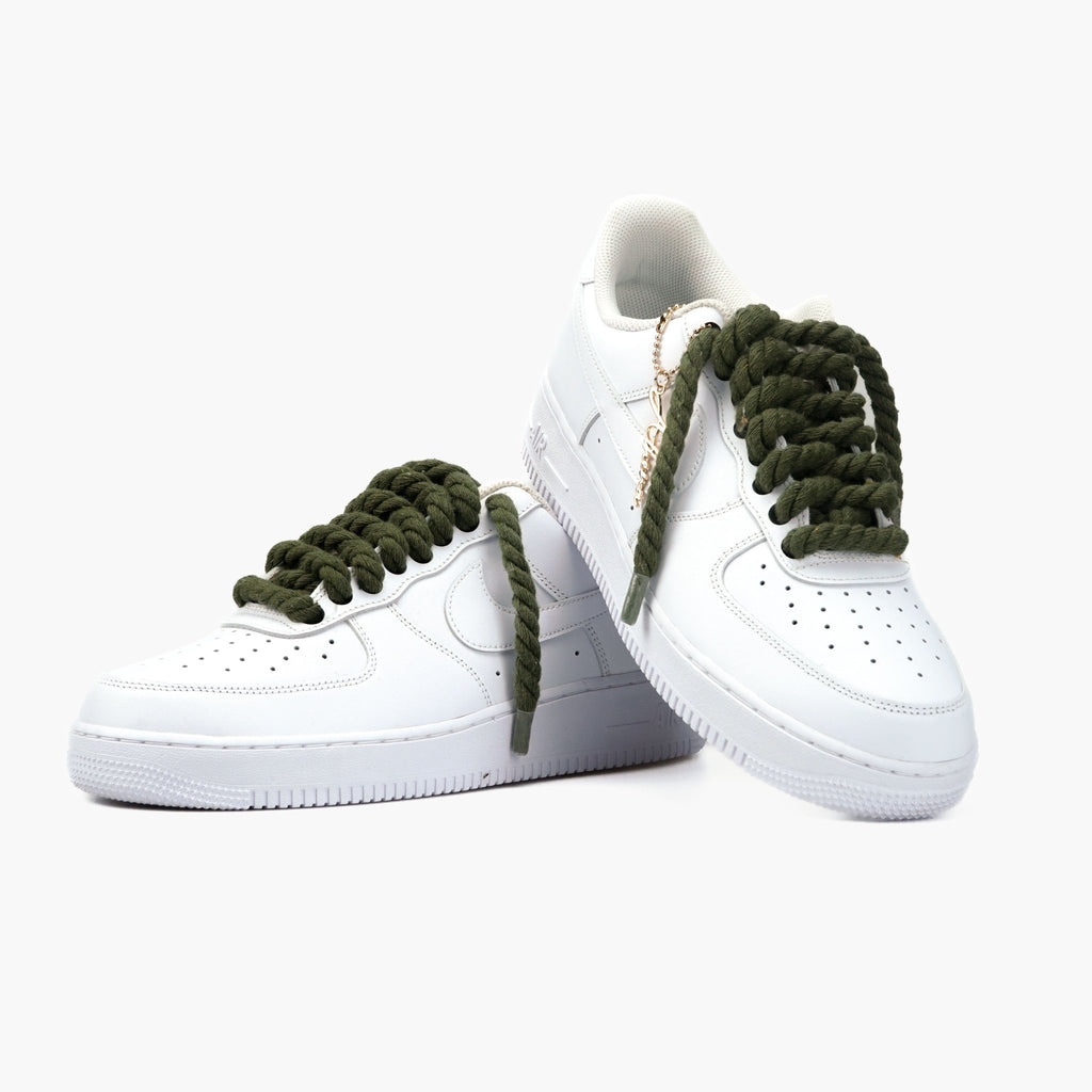 Custom Sneaker Nike Dicke Schnürsenkel Olive Baumwollseil für Sneaker 8mm Rope Laces zum Selber machen. Handgemachte Schuhe von Athena