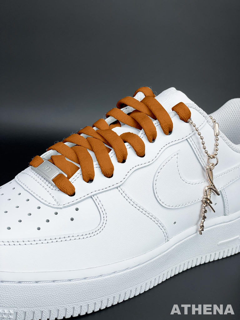 Custom Sneaker Nike Schnürsenkel für Sneaker Flach Reißfest Hellbraun Handgemachte Schuhe von Athena