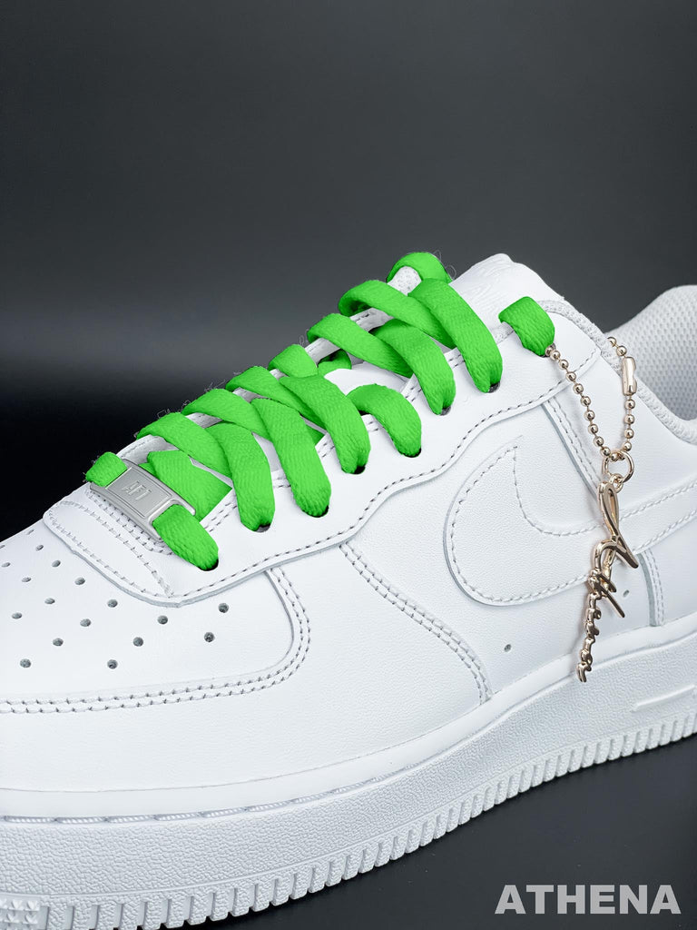 Custom Sneaker Nike Schnürsenkel für Sneaker Flach Reißfest Hellgrün Handgemachte Schuhe von Athena