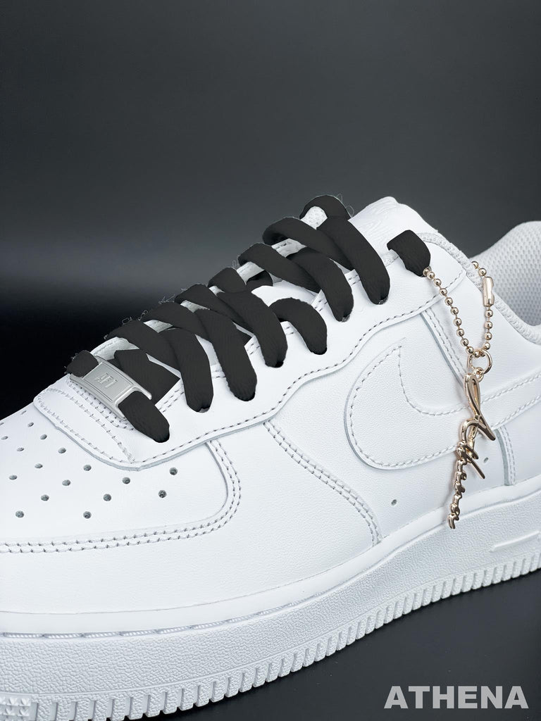 Custom Sneaker Nike Schnürsenkel für Sneaker Flach Reißfest Schwarz Handgemachte Schuhe von Athena